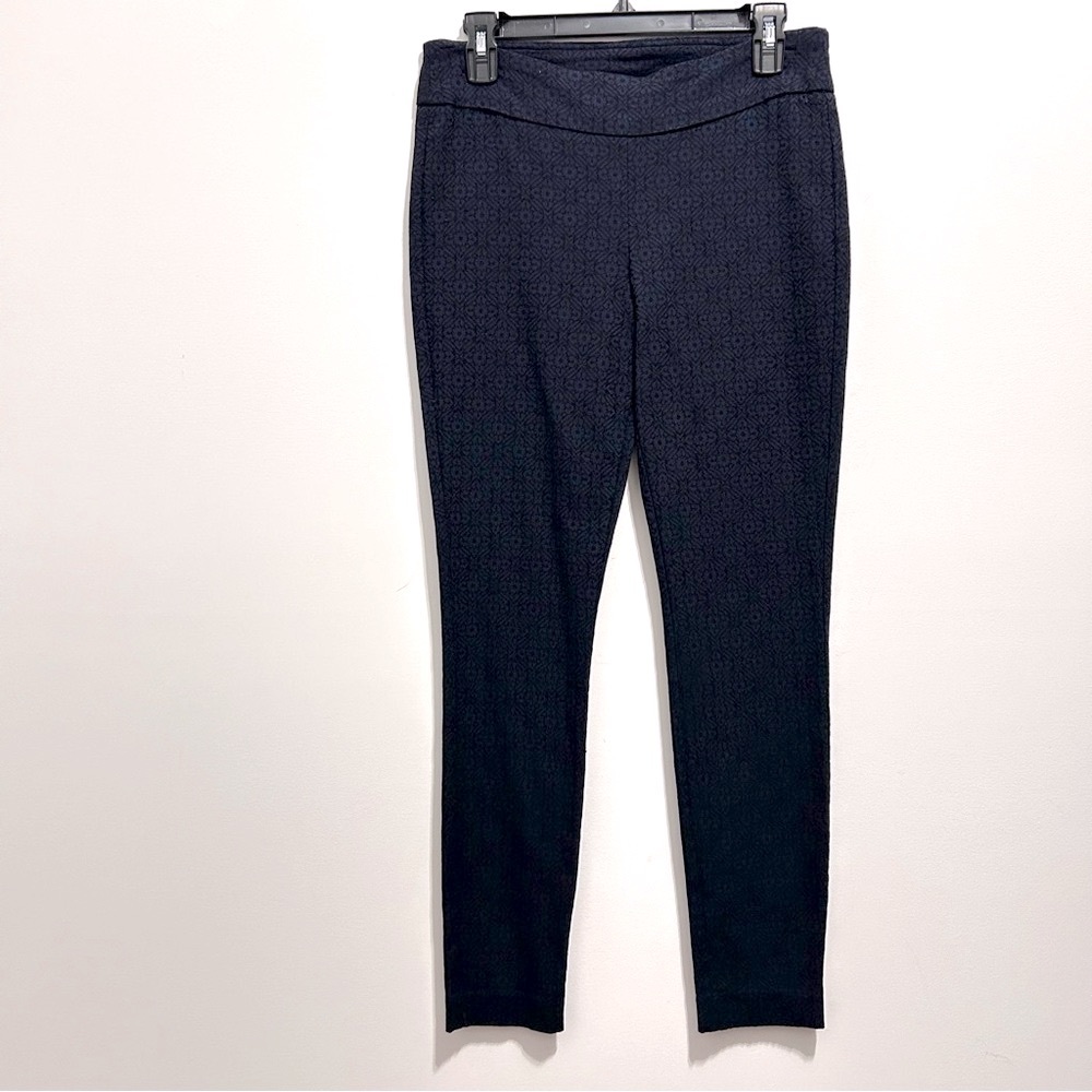 Briggs New York Women’s Skinny Blue and Black Pants